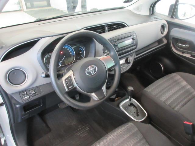 Toyota YARIS 1,5 HYBRID LIFE 5OV