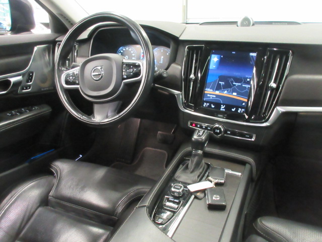 Volvo V90 CROSS COUNTRY D5 AWD BUSINESS PRO AUT