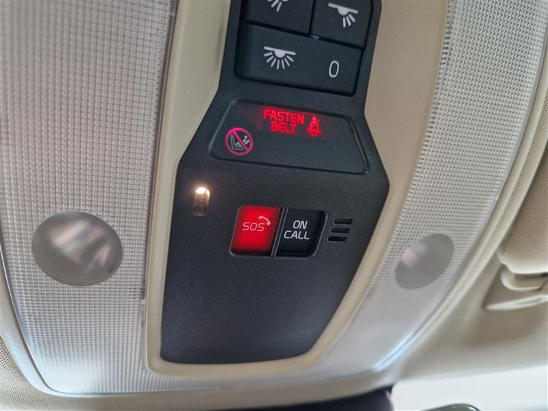 Volvo V60 T3 SUMMUM AUT.