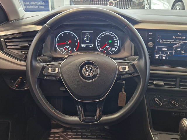 Volkswagen POLO COMFORTLINE 1,0 TSI 70 KW (95 HV) DSG-AUTOMAATTI