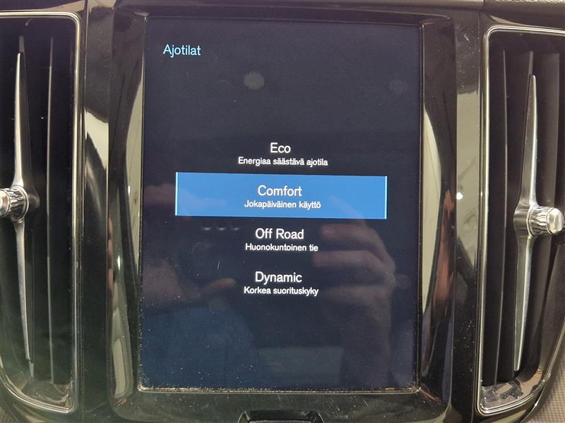Volvo XC60 D4 AWD INSCRIPTION AUT