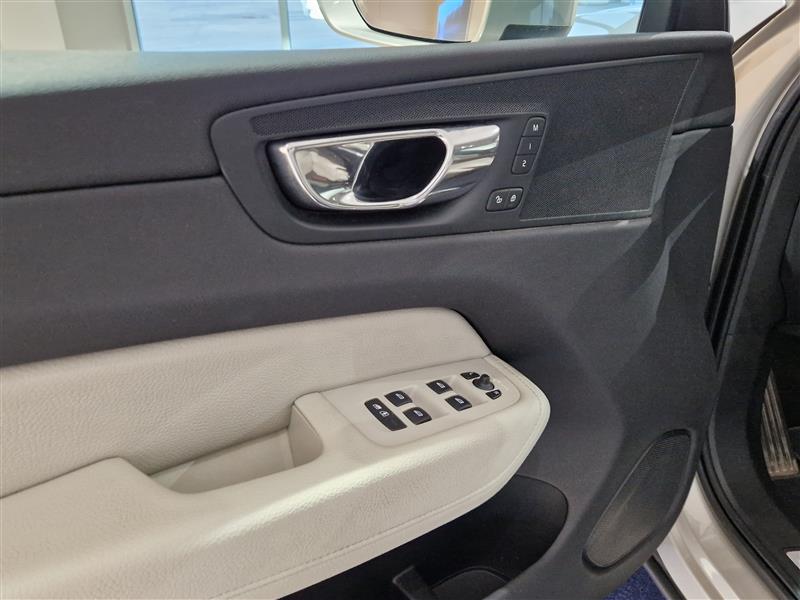 Volvo XC60 D4 AWD INSCRIPTION AUT