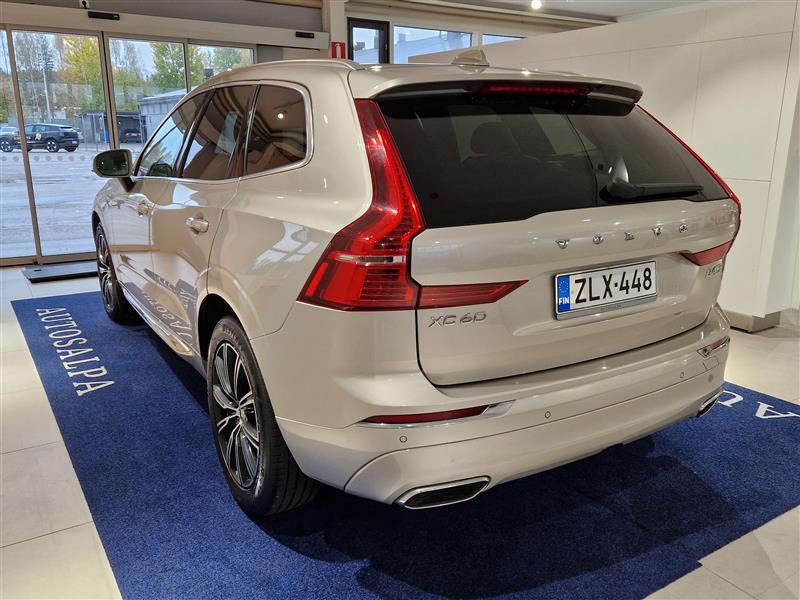 Volvo XC60 D4 AWD Inscription aut 2018, kuva 4/27
