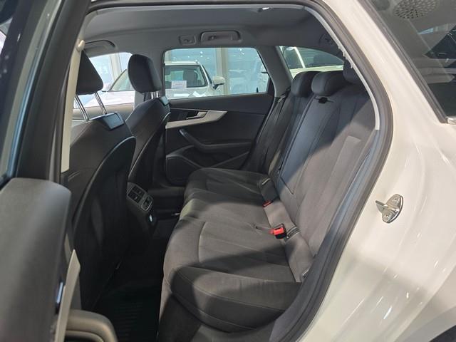 Audi A4 AVANT BUSINESS SPORT COMFORT S LINE EDITION 2,0 TF