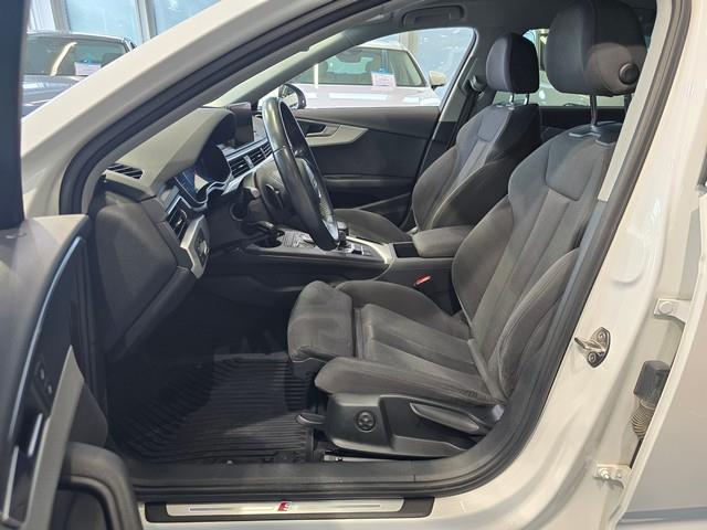 Audi A4 AVANT BUSINESS SPORT COMFORT S LINE EDITION 2,0 TF