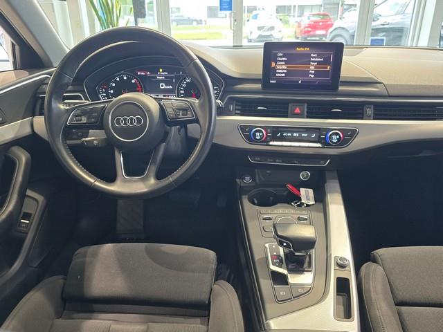 Audi A4 AVANT BUSINESS SPORT COMFORT S LINE EDITION 2,0 TF