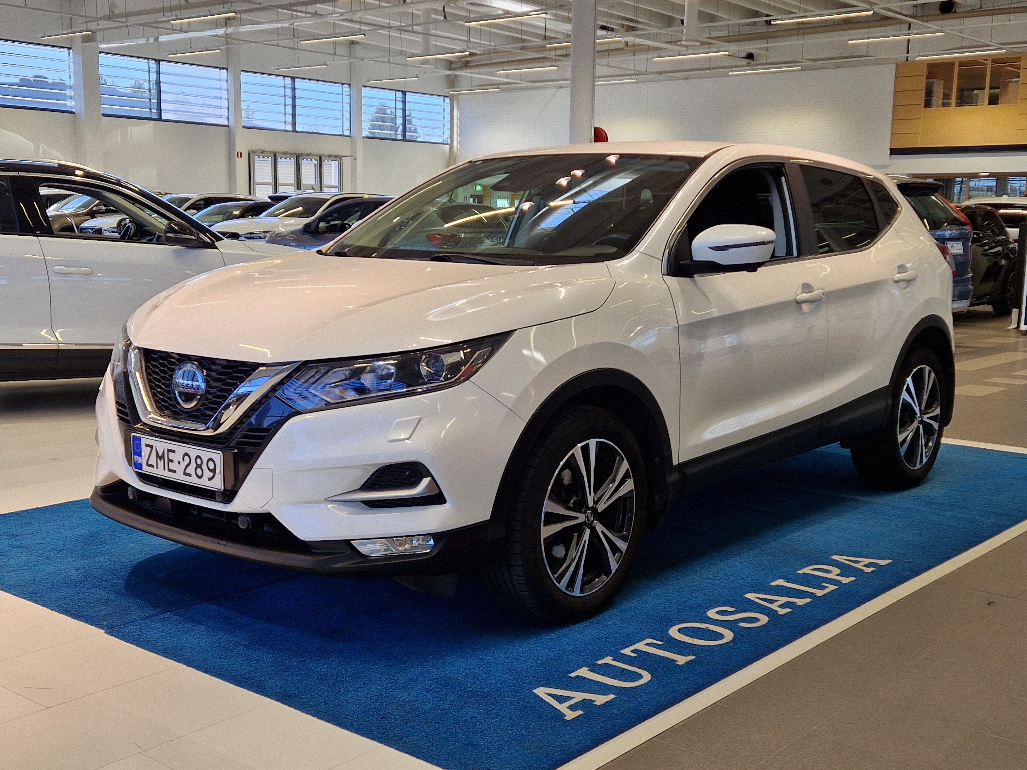 Nissan QASHQAI DIG-T 115 N-CONNECTA 2WD XTRONIC PFEB