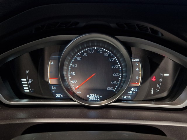 Volvo V40 CROSS COUNTRY T3 BUSINESS PRO AUT TAKUU 24KK/40TKM