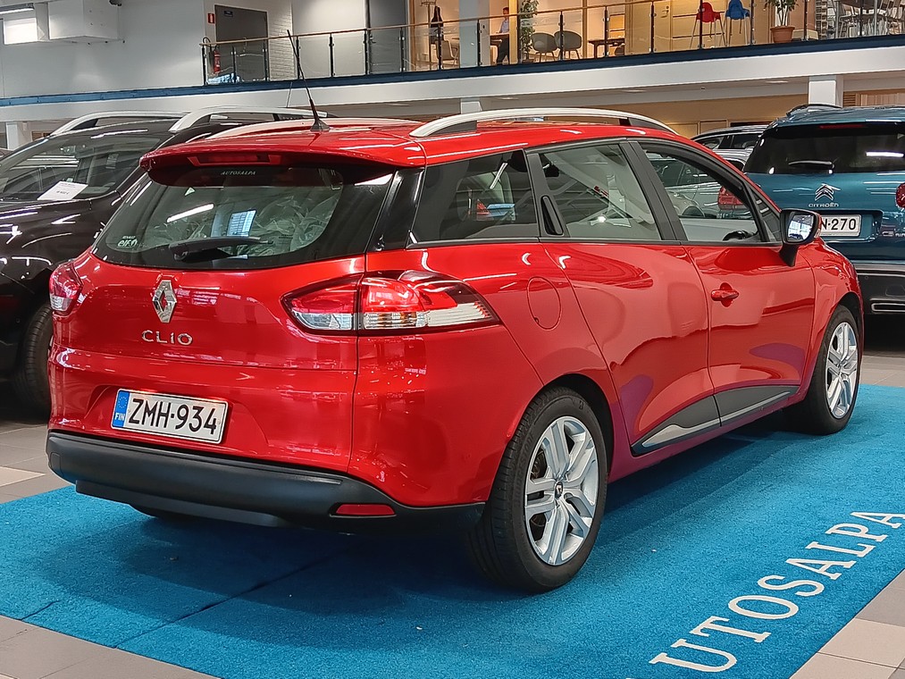 Renault CLIO SPORT TOURER TCE 90 FTE