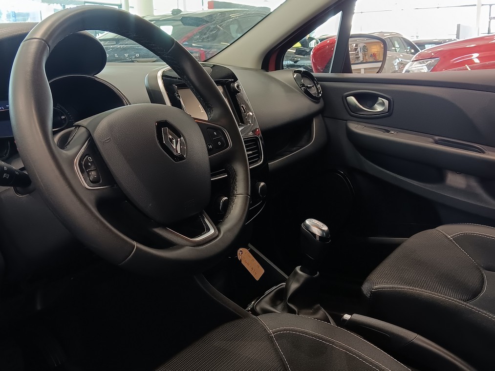 Renault CLIO SPORT TOURER TCE 90 FTE