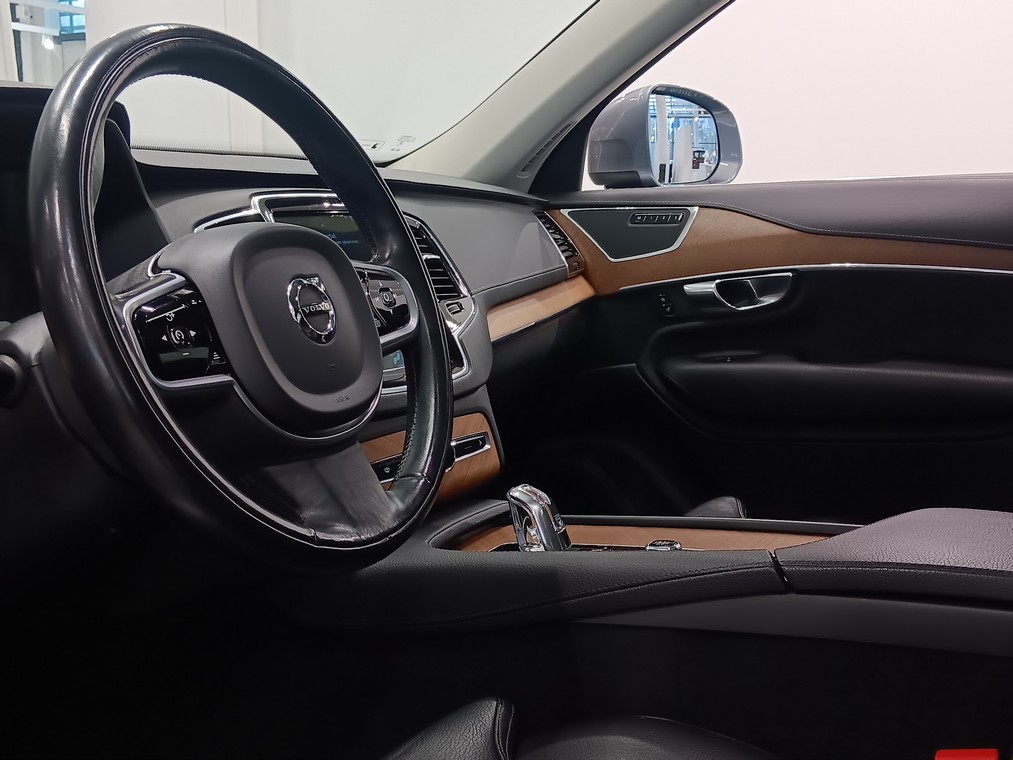 Volvo XC90 T8 AWD INSCRIPTION TAKUU 12KK/20TKM