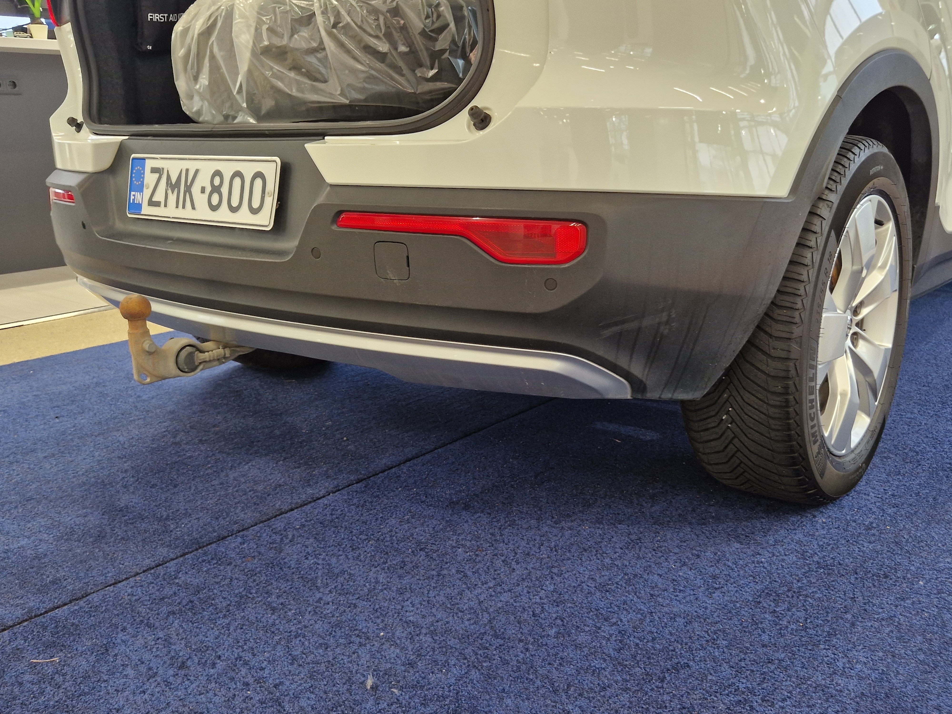 Volvo XC40 D3 AWD Momentum aut. 2019, bild 4/18