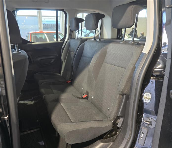 Peugeot RIFTER ALLURE BLUEHDI 130 EAT8-AUT.L1