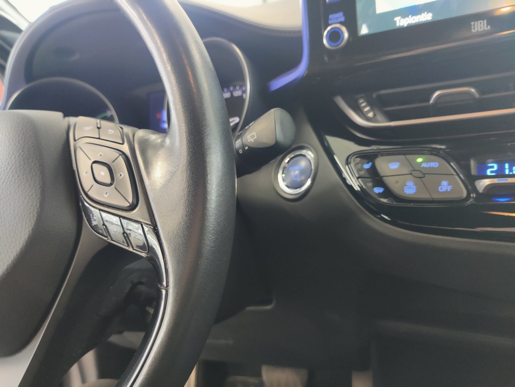 Toyota C-HR 1,8 HYBRID STYLE