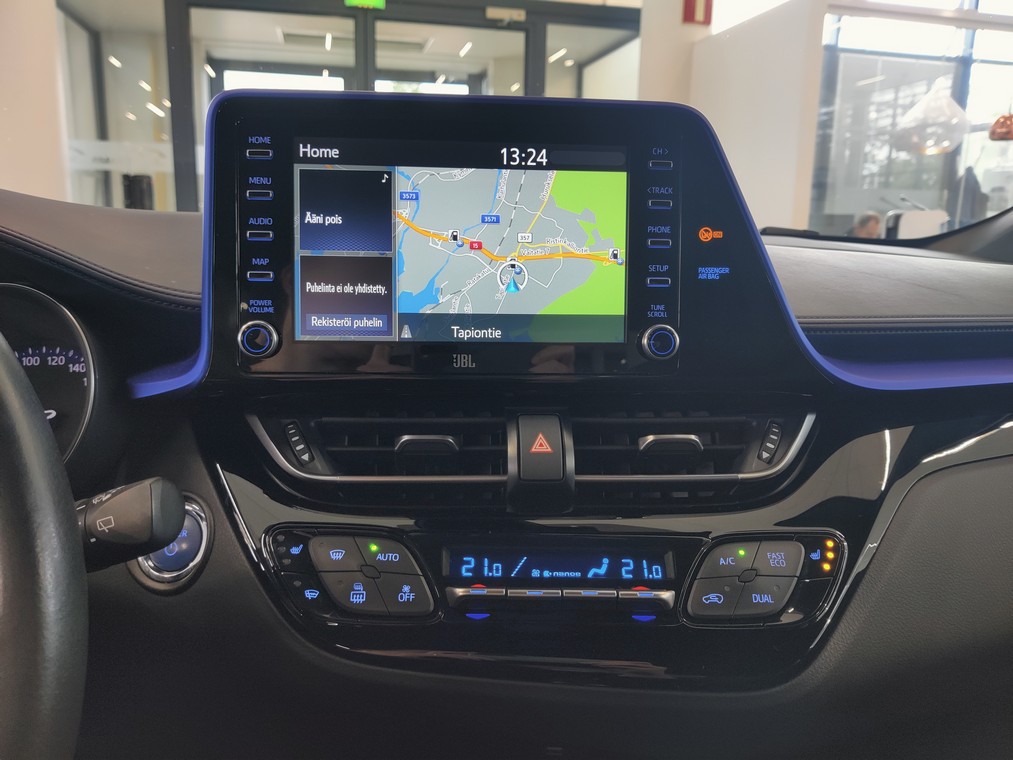 Toyota C-HR 1,8 HYBRID STYLE