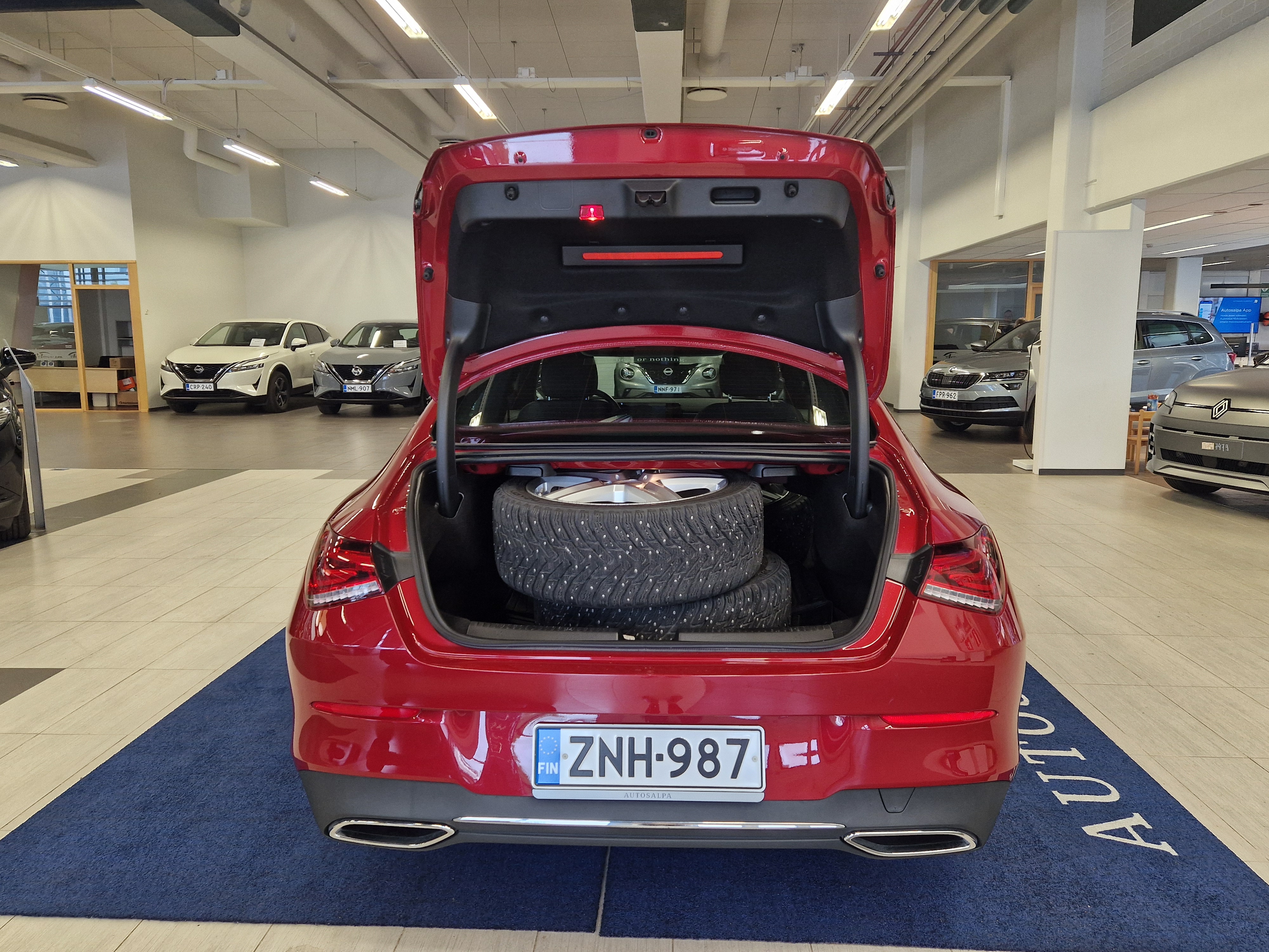 Mercedes-benz CLA 180 A BUSINESS PROGRESSIVE TAKUU 12KK/20TKM