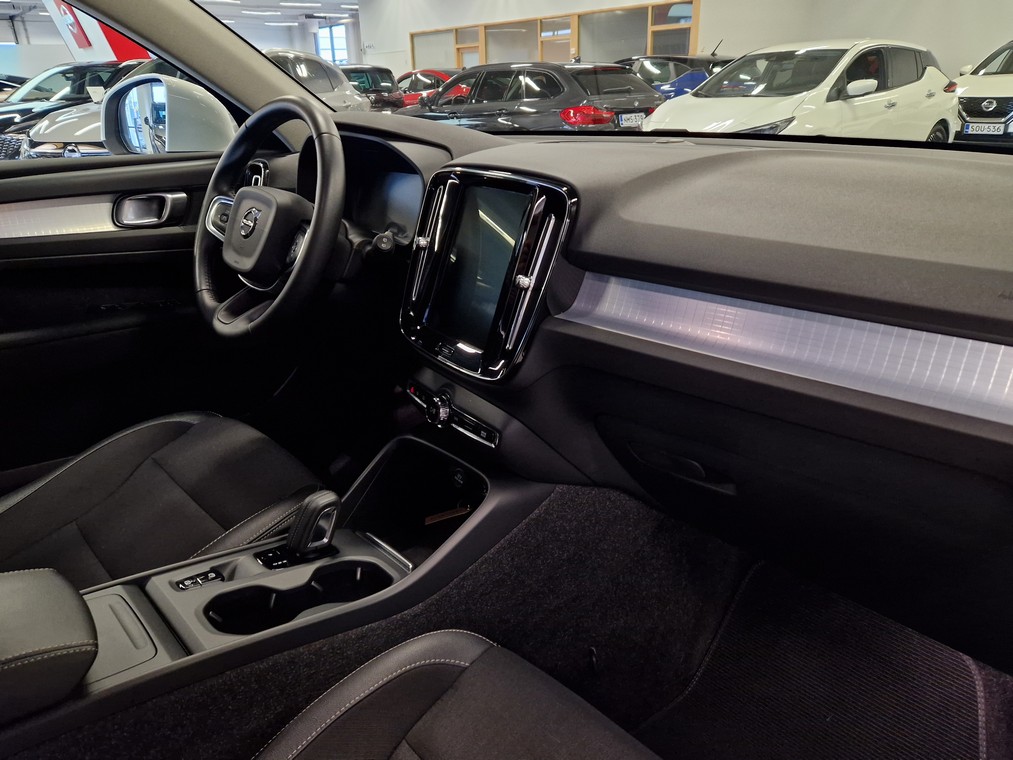 Volvo XC40 T3 BUSINESS AUT TAKUU 24KK/40TKM