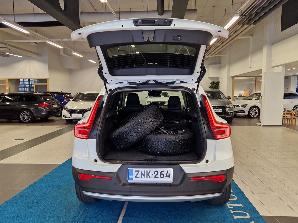 Volvo XC40 T3 BUSINESS AUT TAKUU 24KK/40TKM