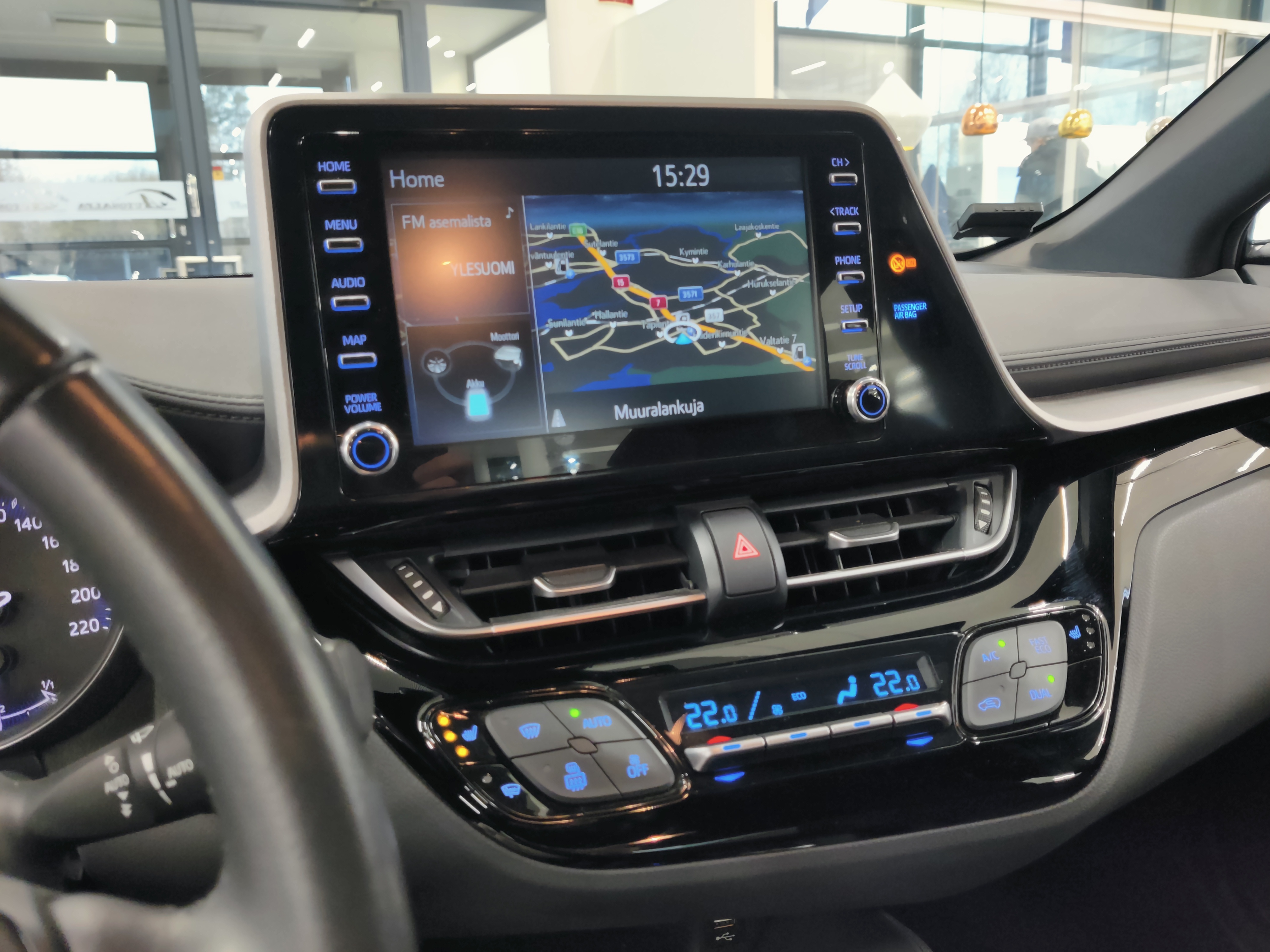 Toyota C-HR 1,8 HYBRID ACTIVE EDITION TAKUU 12KK/20TKM