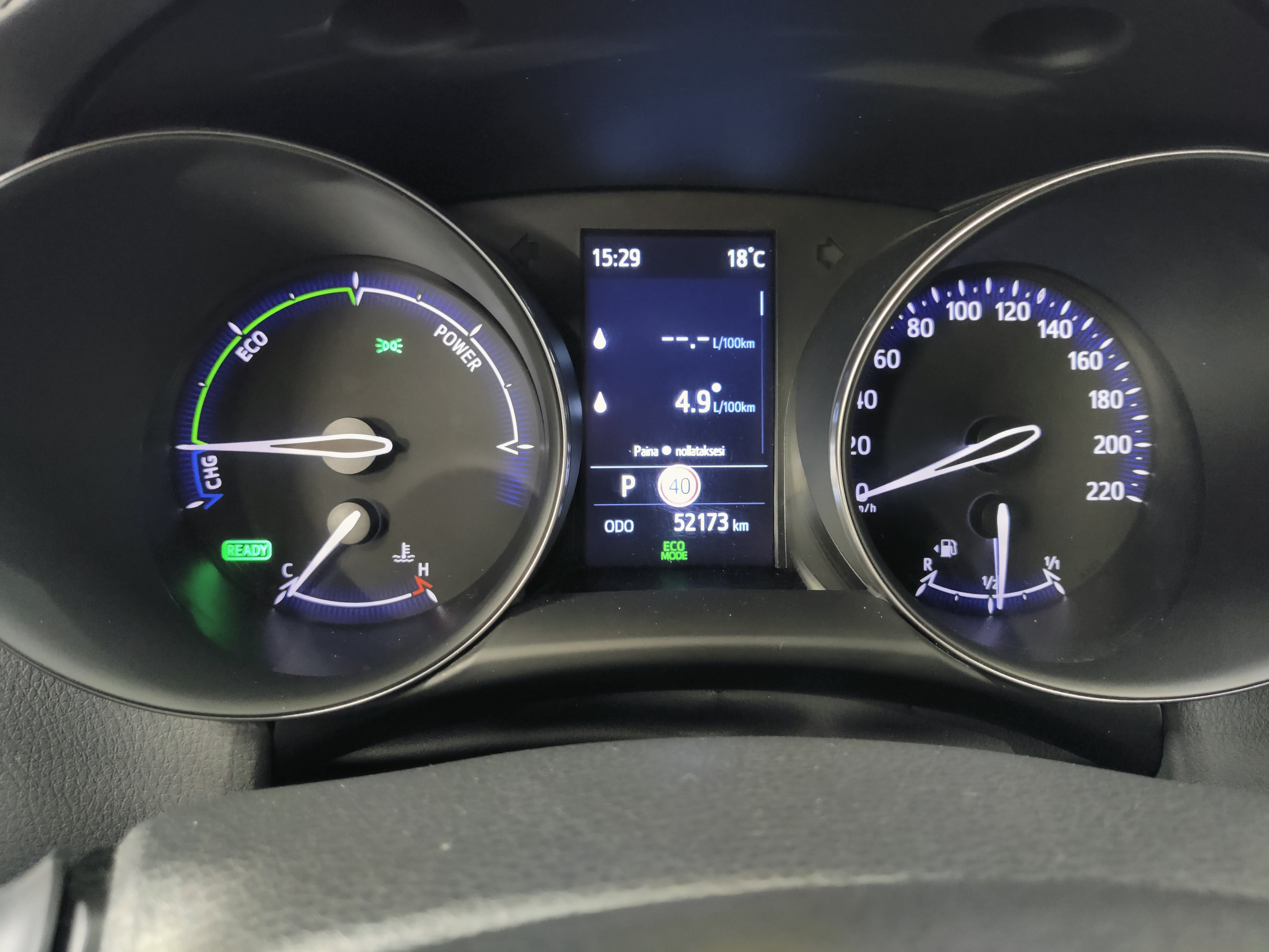 Toyota C-HR 1,8 HYBRID ACTIVE EDITION TAKUU 12KK/20TKM