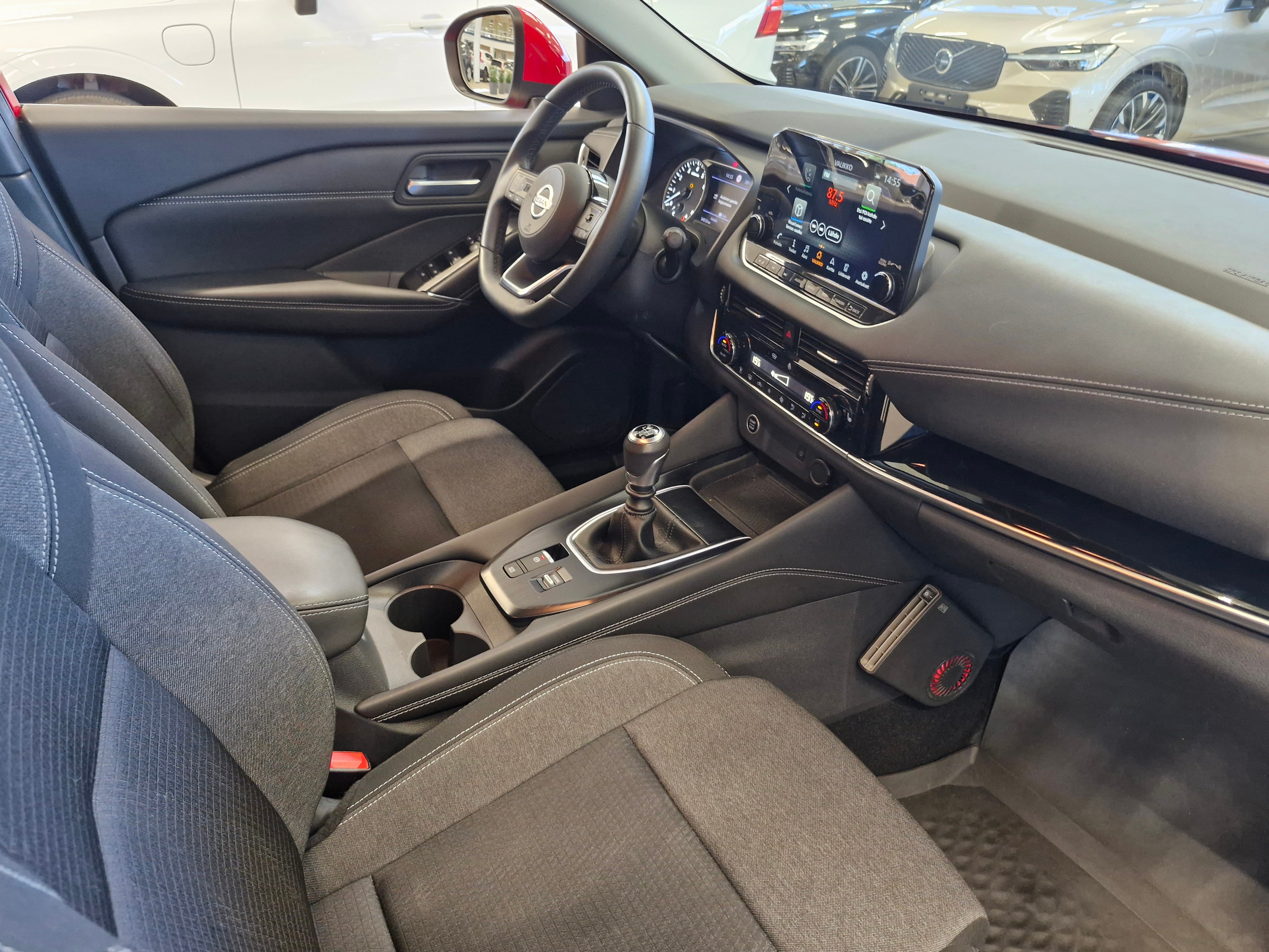 Nissan QASHQAI MHEV 140 6M/T 2WD N-CONNECTA TAKUU 24KK/40TKM