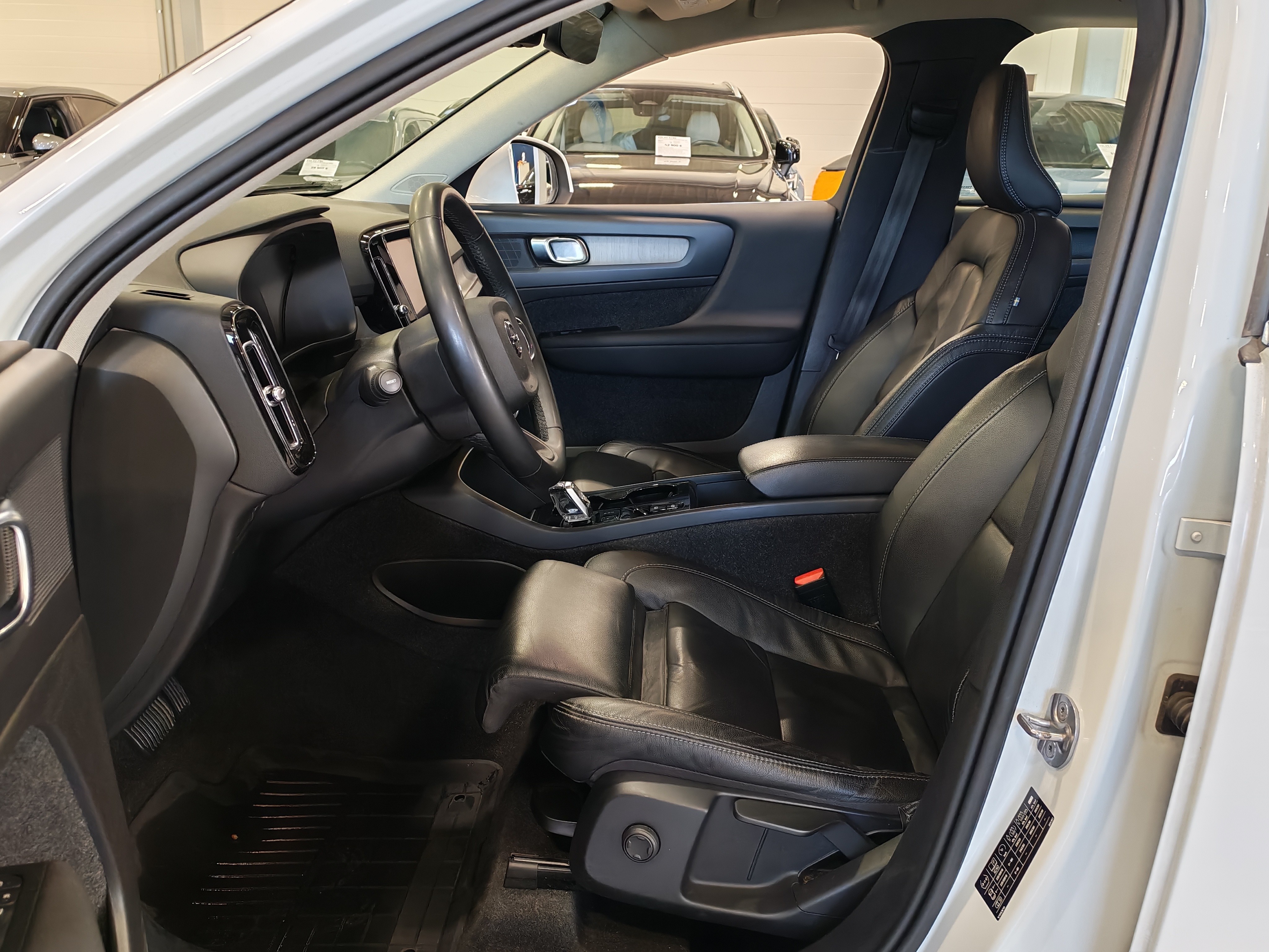 Volvo XC40 T4 TWE INSCRIPTION EDITION AUT TAKUU 12KK/20TKM