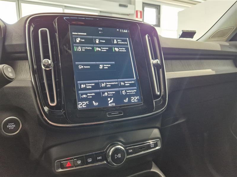 Volvo XC40 T4 TWE BUSINESS INSCRIPTION EDITION.TAKUU 24KK/40T