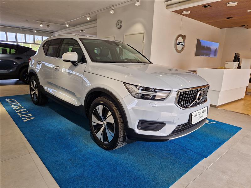 Volvo XC40 T4 TWE BUSINESS INSCRIPTION EDITION.TAKUU 24KK/40T