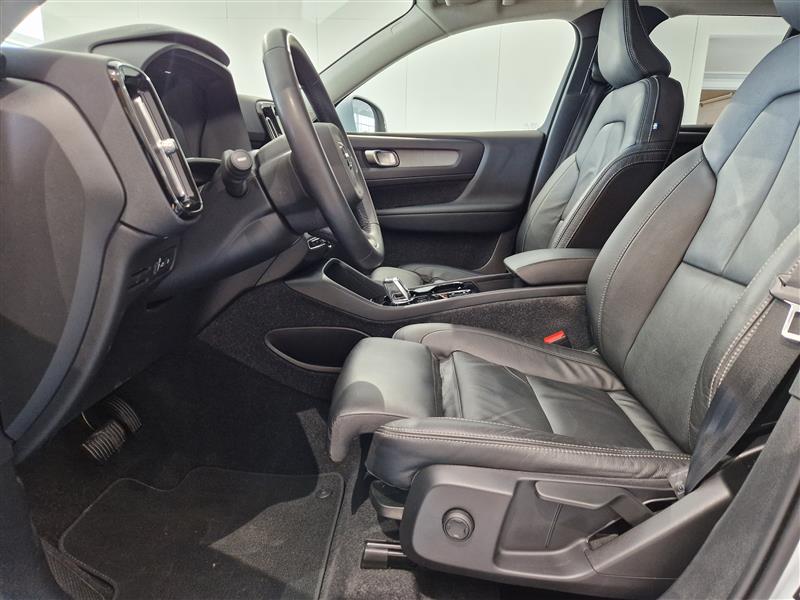 Volvo XC40 T4 TWE BUSINESS INSCRIPTION EDITION.TAKUU 24KK/40T
