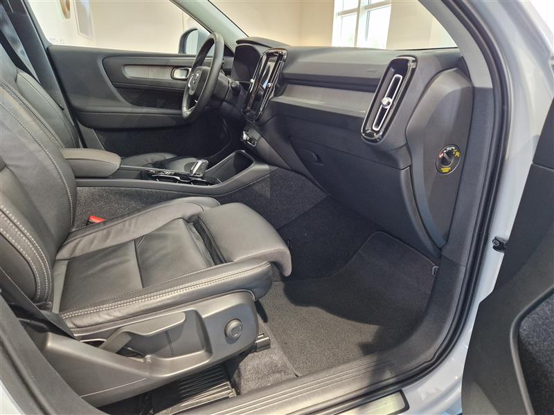 Volvo XC40 T4 TWE BUSINESS INSCRIPTION EDITION.TAKUU 24KK/40T