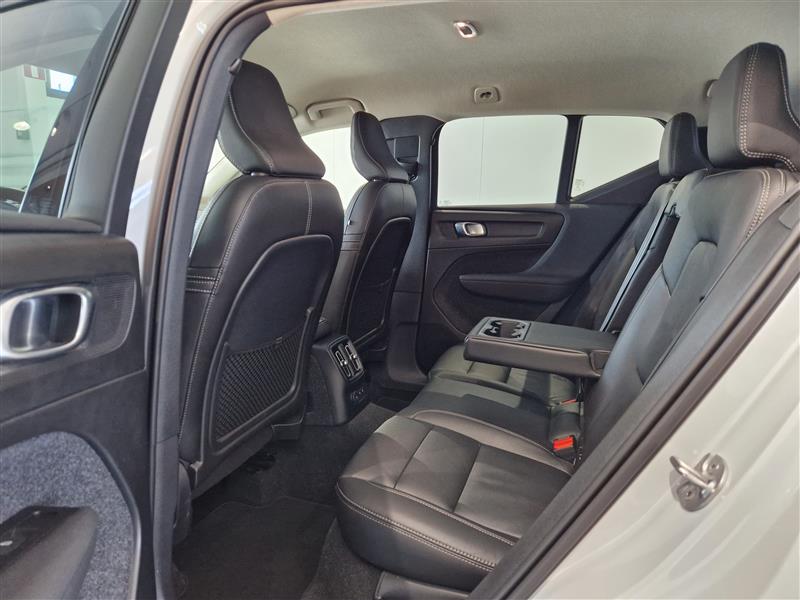 Volvo XC40 T4 TWE BUSINESS INSCRIPTION EDITION.TAKUU 24KK/40T