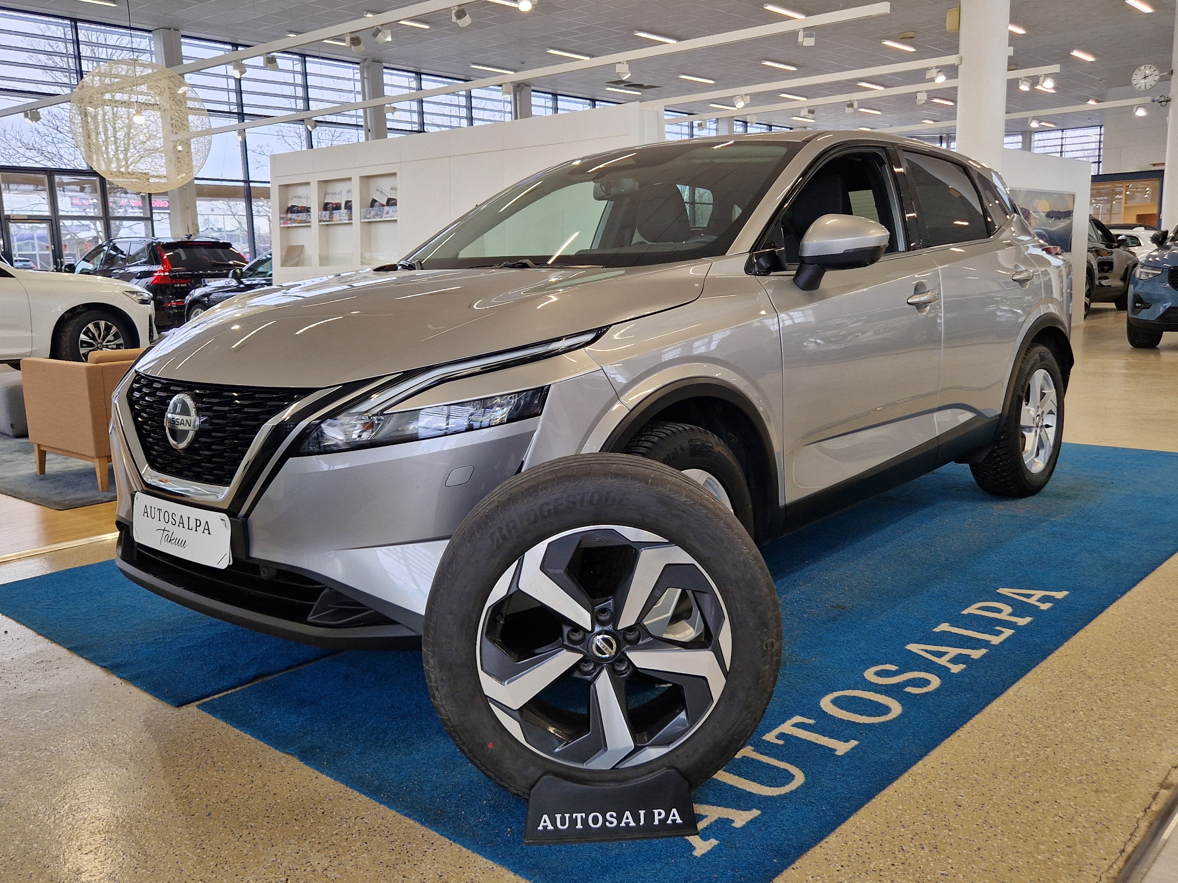 Nissan QASHQAI MHEV 158 XTRONIC 2WD N-CONNECTA TAKUU 24KK/40TKM