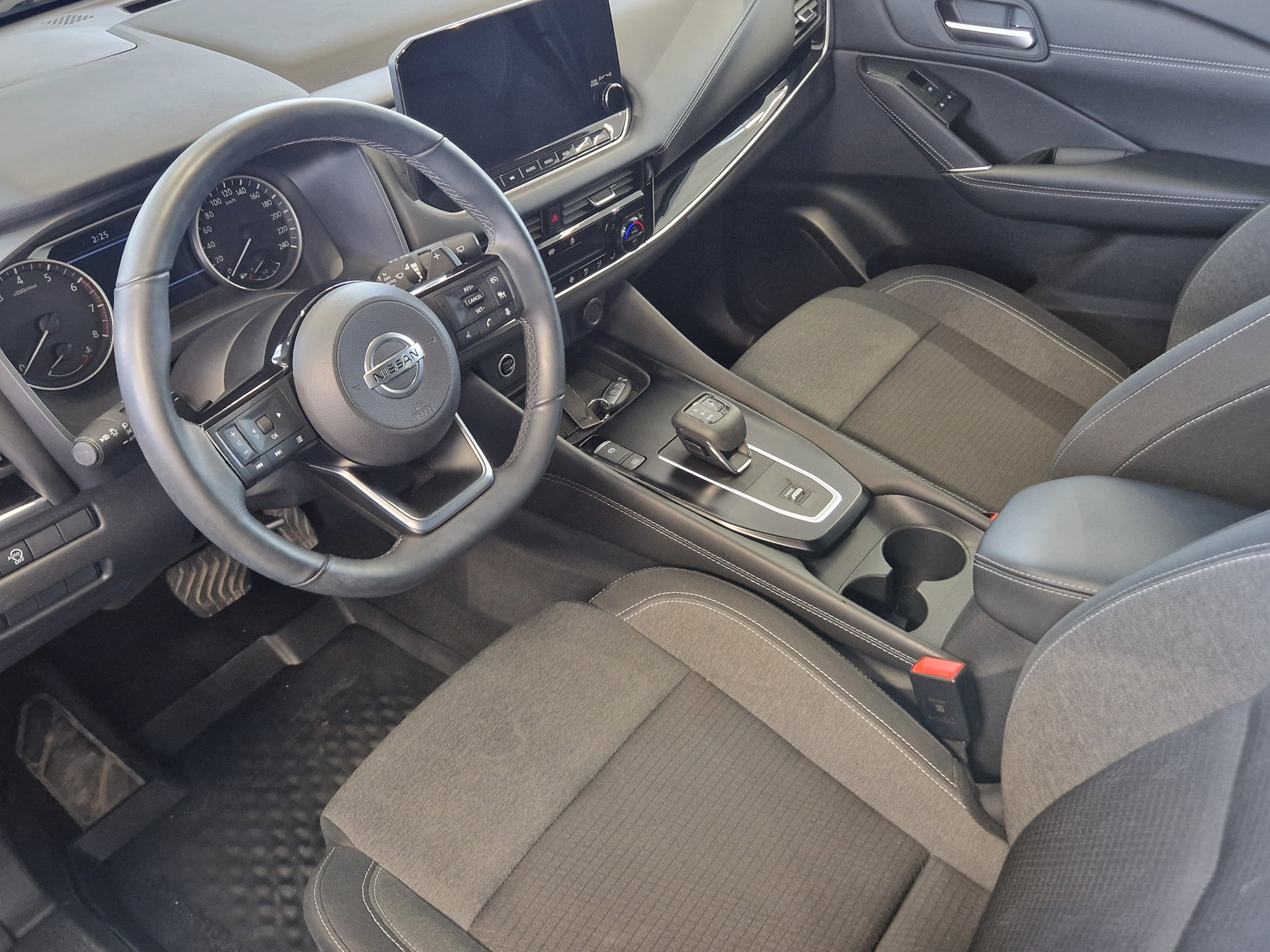 Nissan QASHQAI MHEV 158 XTRONIC 2WD N-CONNECTA TAKUU 24KK/40TKM