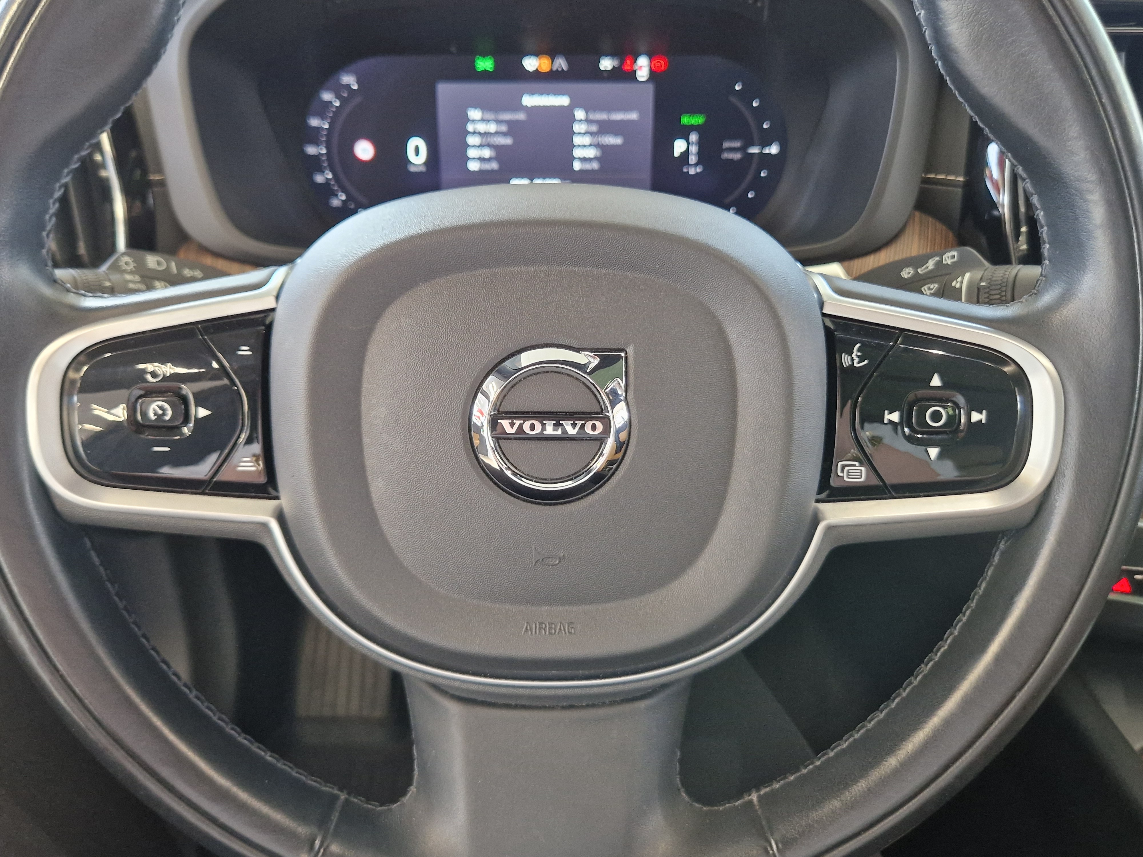 Volvo XC60 2022, kuva 6/21