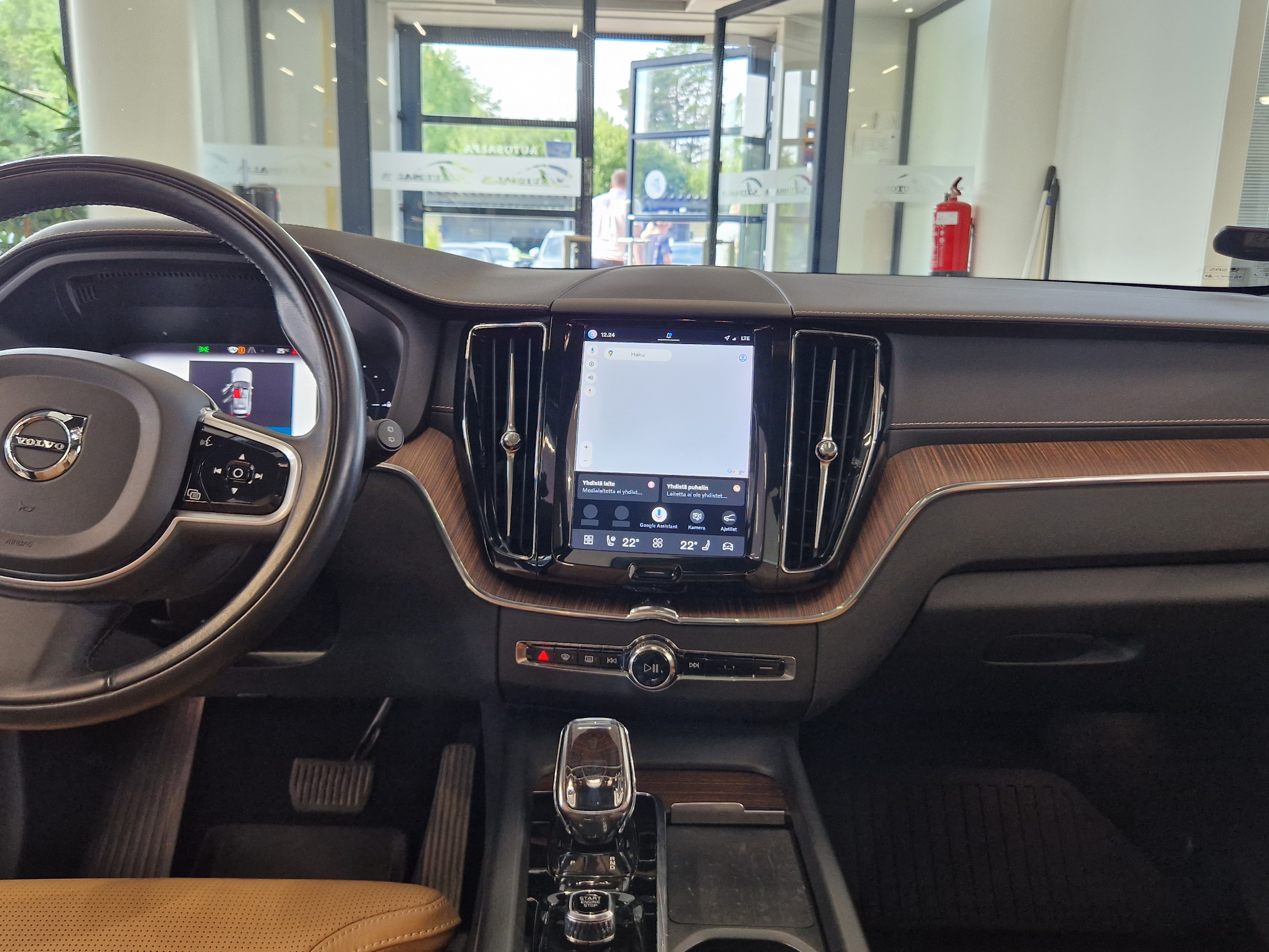 Volvo XC60 T8 AWD LONG RANGE INSCRIPTION TAKUU 24KK/40TKM
