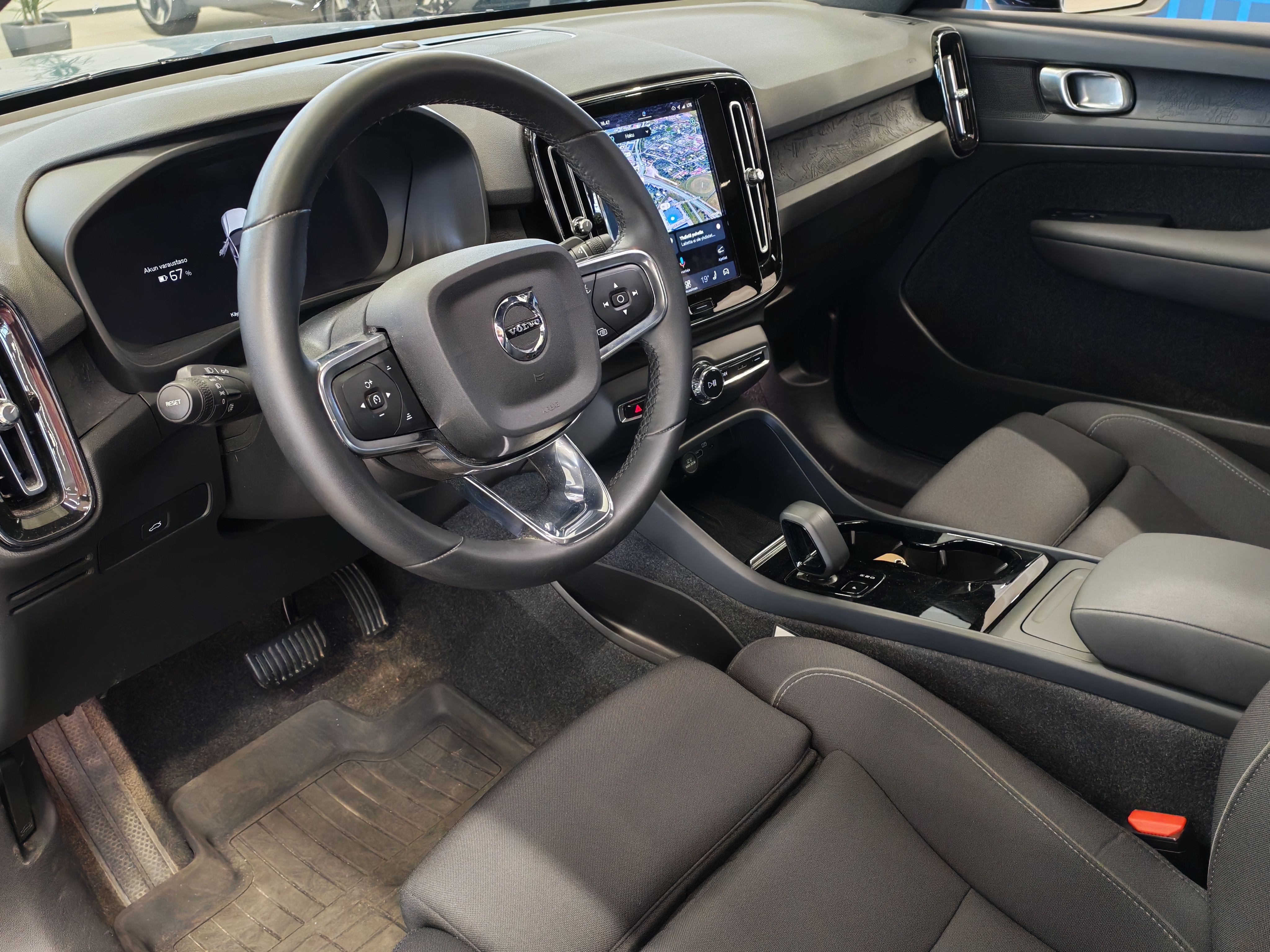 Volvo C40 2023, kuva 4/21