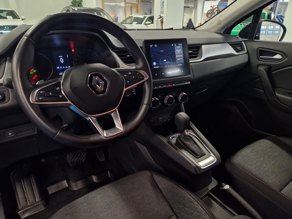 Renault CAPTUR TCE 140 EDC MILD HYBRID TAKUU 24KK/40TKM.