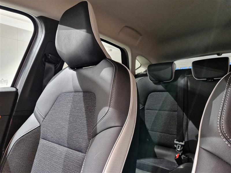 Renault CAPTUR TCE 140 EDC-AUT MILD HYBRID TECHNO