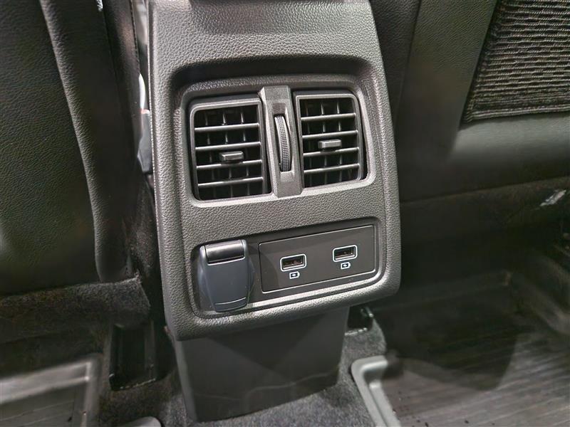 Renault CAPTUR TCE 140 EDC-AUT MILD HYBRID TECHNO