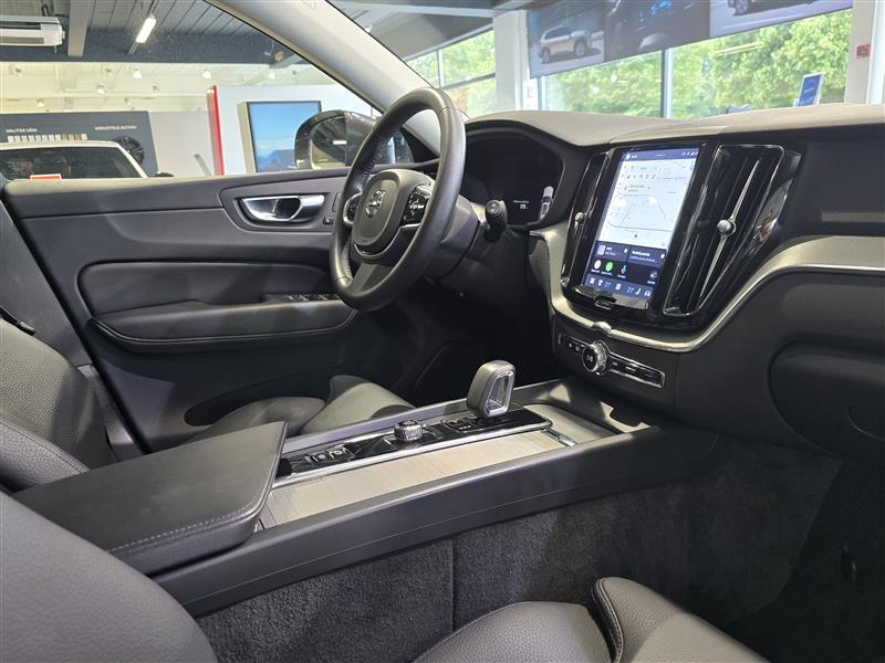 Volvo XC60 T8 AWD LONG RANGE PLUS BRIGHT TAKUU 24KK/40TKM