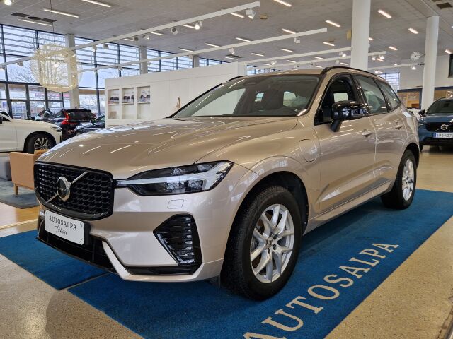 volvo XC60 T8 AWD LONG RANGE PLUS DARK TAKUU 24KK/40TKM