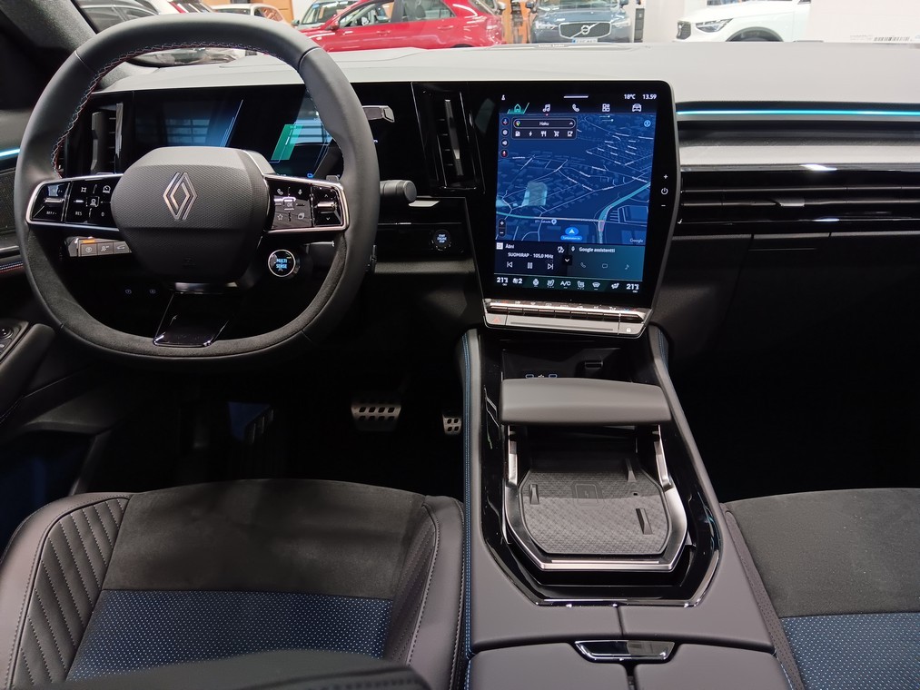 Renault RAFALE E-TECH PLUG-IN HYBRID 4X4 300 ATELIER ALPINE 4CONT