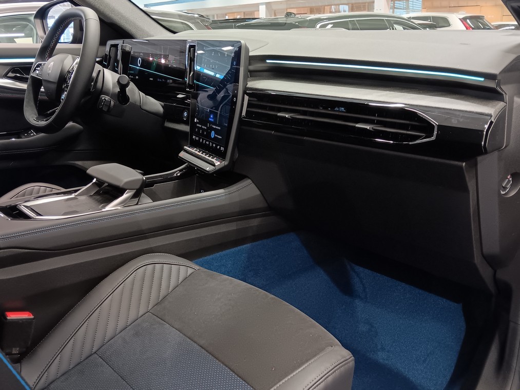 Renault RAFALE E-TECH PLUG-IN HYBRID 4X4 300 ATELIER ALPINE 4CONT
