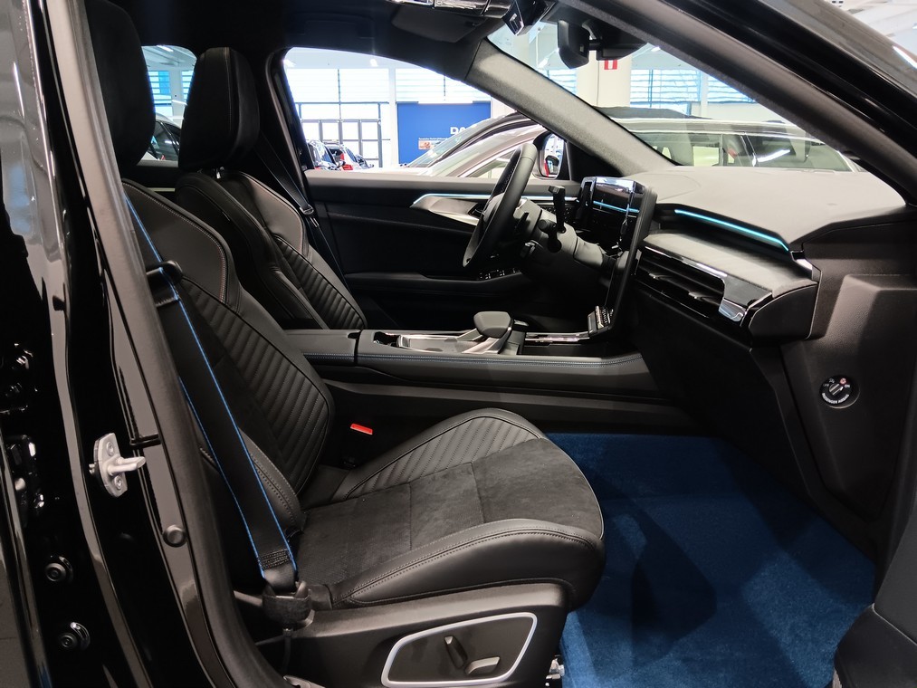 Renault RAFALE E-TECH PLUG-IN HYBRID 4X4 300 ATELIER ALPINE 4CONT