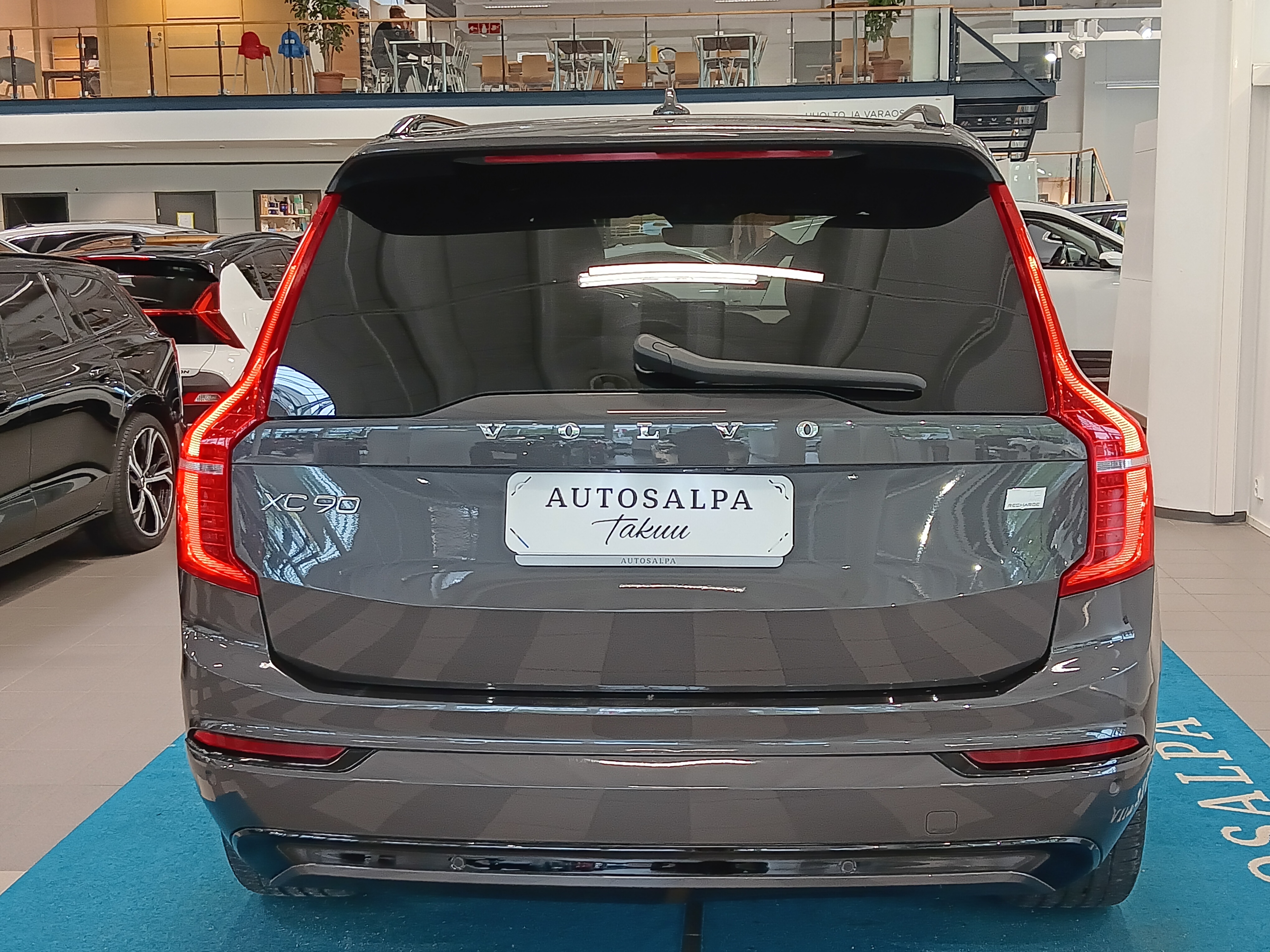 Volvo XC90 T8 AWD LONG RANGE HIGH PERFORMANCE ULTIMATE DARK A