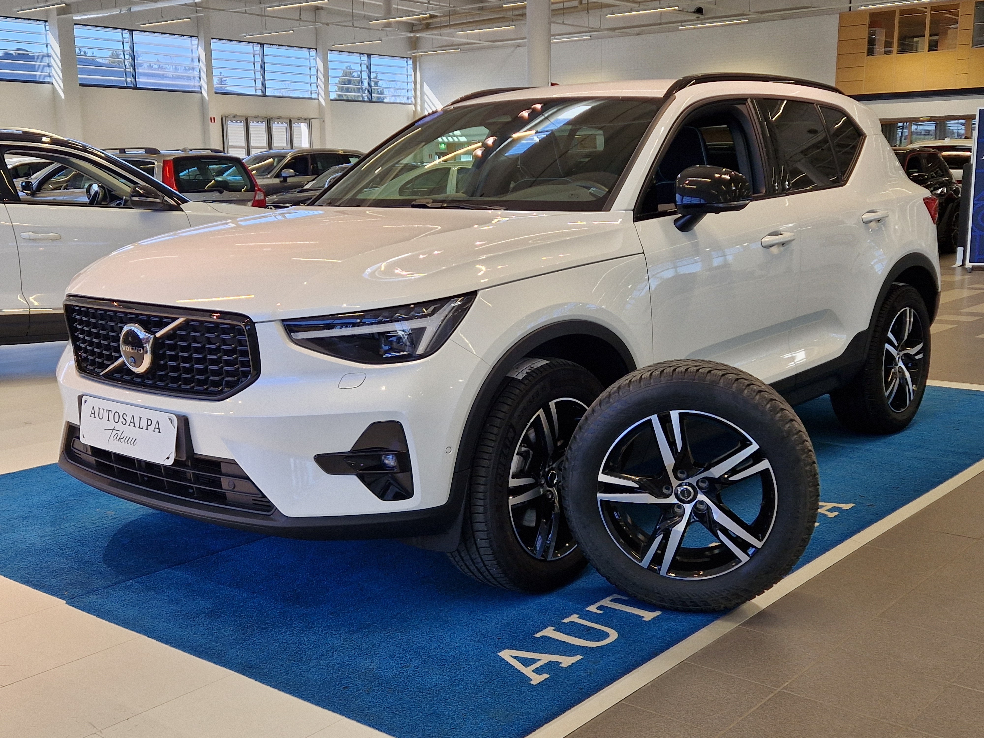 Volvo XC40 2025, kuva 2/22