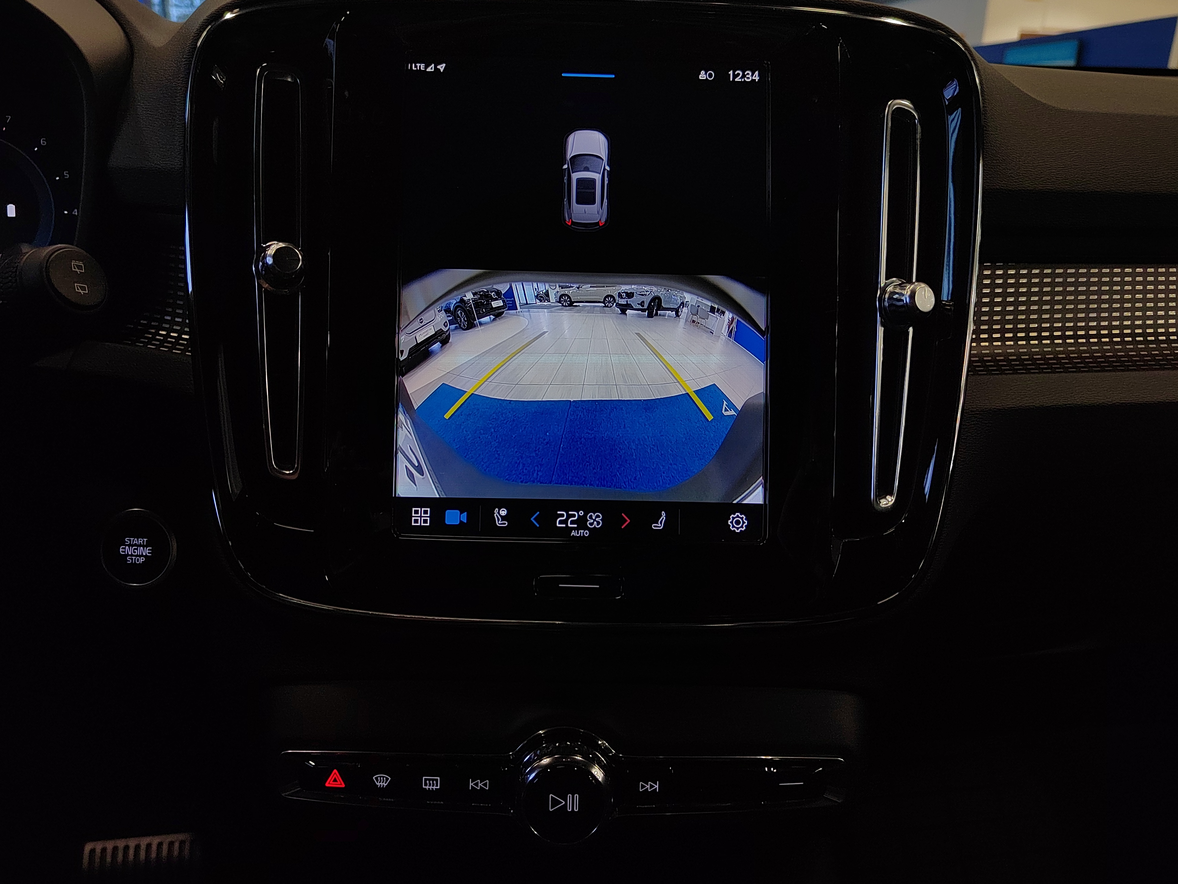 Volvo XC40 B3 MHEV EDITION PLUS DCT AUT. TAKUU 24KK/40TKM.