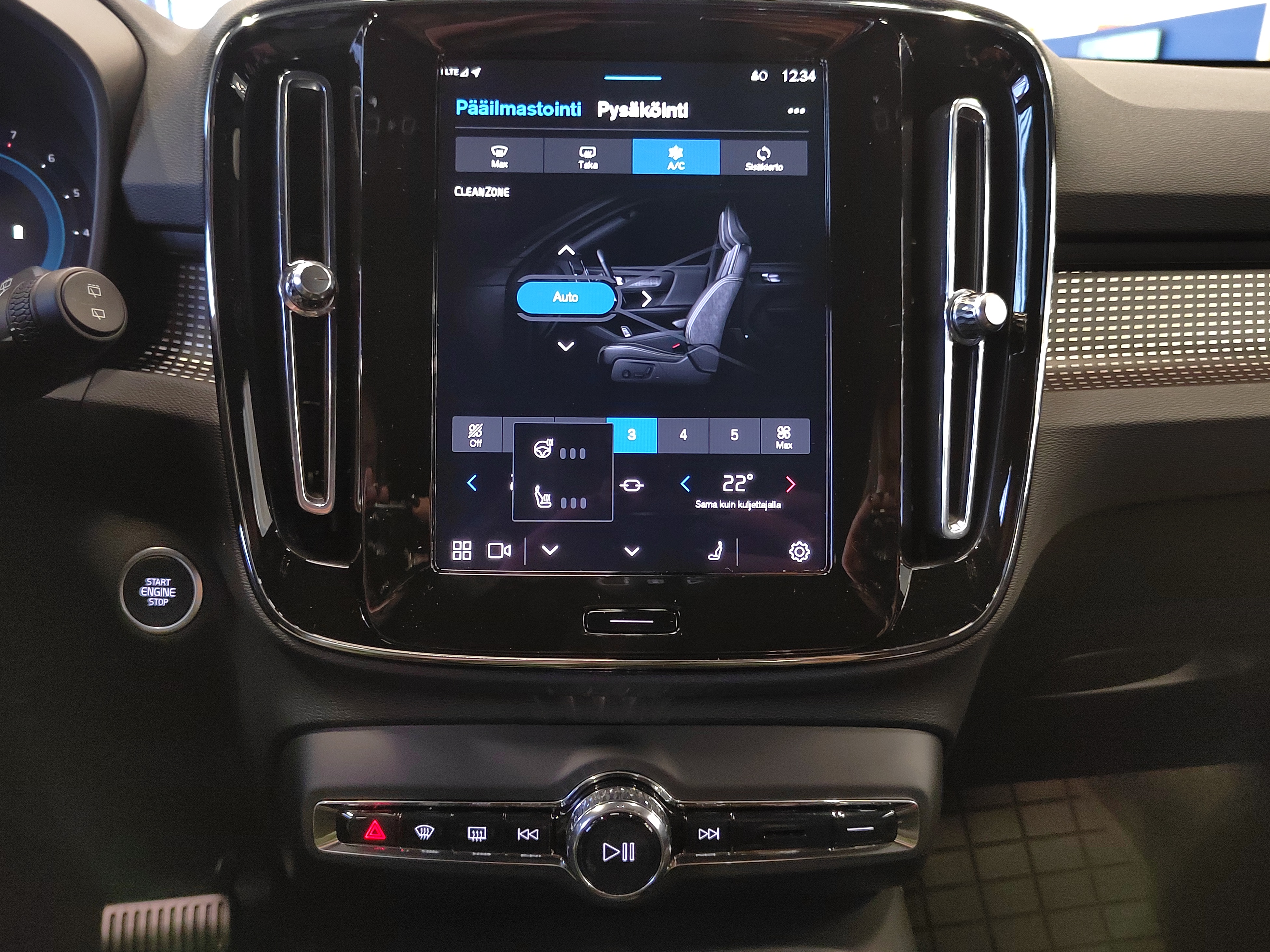 Volvo XC40 B3 MHEV EDITION PLUS DCT AUT. TAKUU 24KK/40TKM.