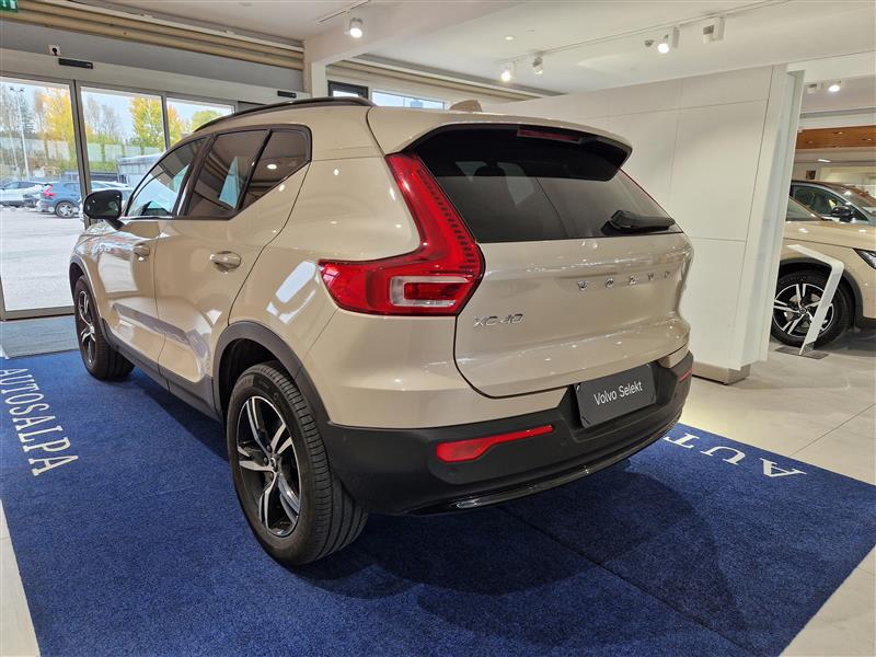 Volvo XC40 B3 MHEV Edition Plus DCT aut. 2025, bild 4/24