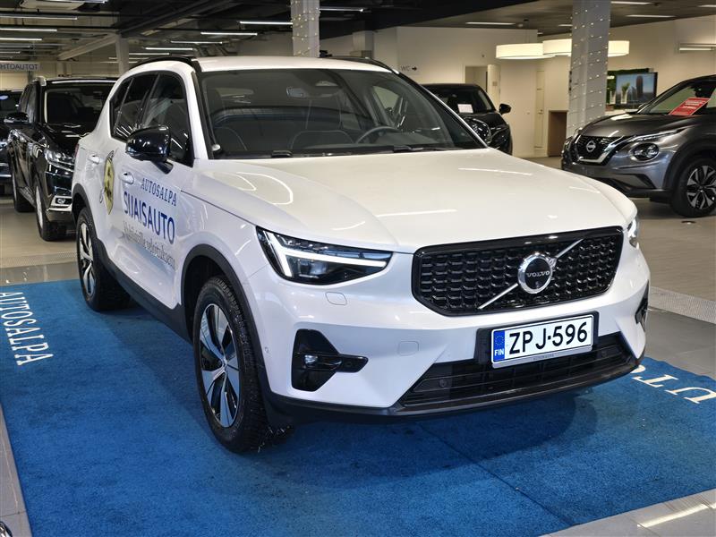 Volvo XC40 B3 MHEV EDITION PLUS DCT AUT.TAKUU 24KK/40TKM